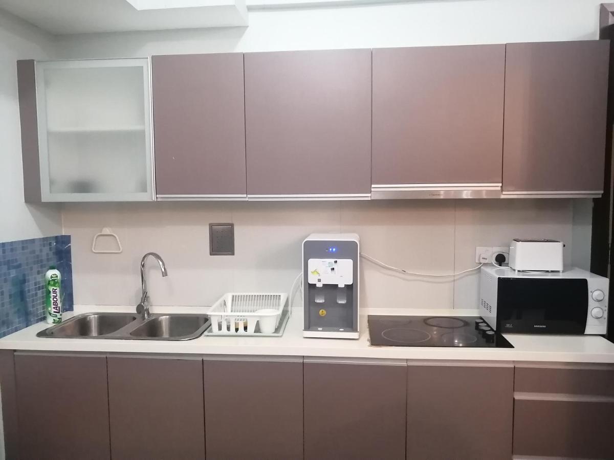 Apartment Regalia Skypool 969 *